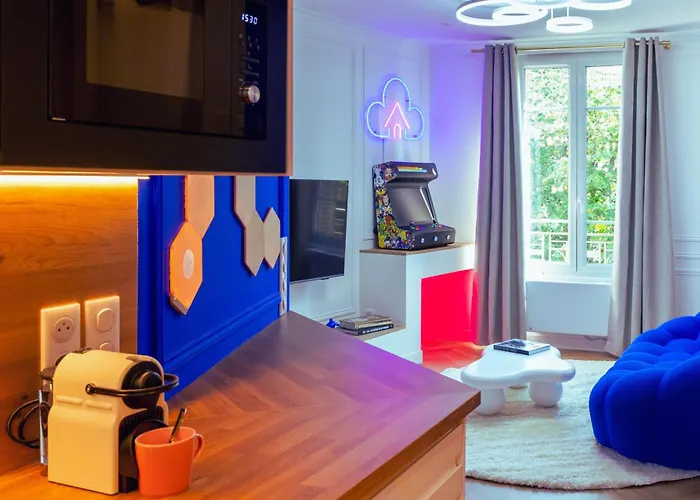 Le Nuage - Hypercentre - Luxe Suite Spa & Gaming