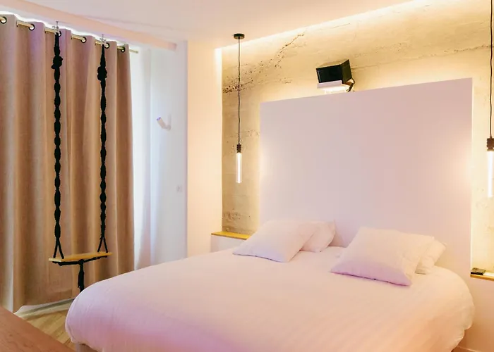 Le Nuage - Hypercentre - Luxe Suite Spa & Gaming